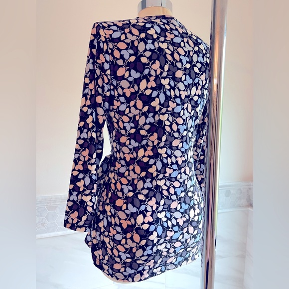 Anne Klein Surplus Faux Wrap Stretch Leaf Print Top Sz S - Picture 7 of 11
